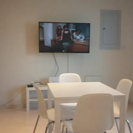 Horizon Luxury At Finikoudes Beach 303 Apartment