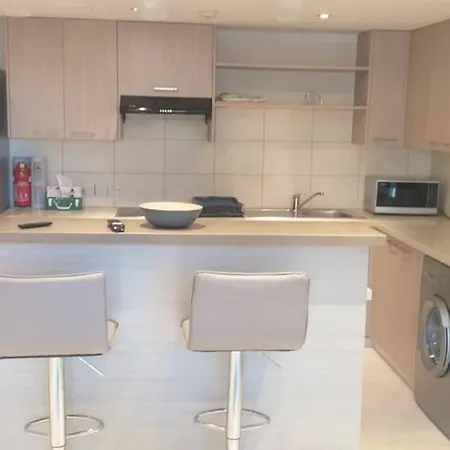 Horizon Luxury At Finikoudes Beach 303 Apartment
