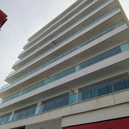 Horizon Luxury At Finikoudes Beach 303 * Larnaca
