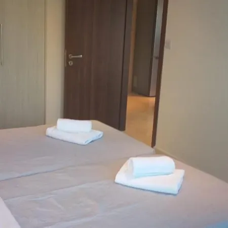 Apartamento Horizon Luxury At Finikoudes Beach 303 *